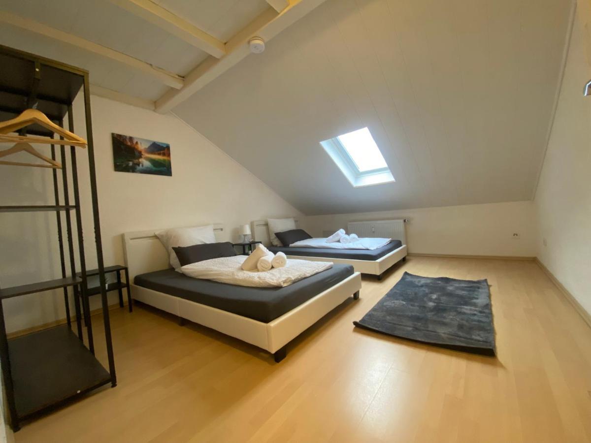 Deluxe Business Suite Mit Netflix Premium & Parkplatz, Zentral Zu Audi & Schwarz Gruppe With 2 Bedrooms Bad Friedrichshall Eksteriør billede