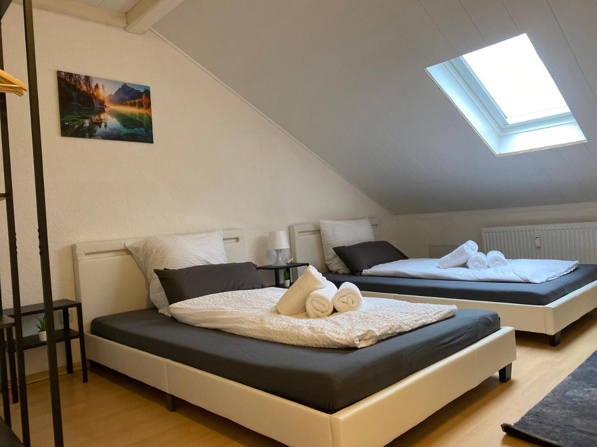 Deluxe Business Suite Mit Netflix Premium & Parkplatz, Zentral Zu Audi & Schwarz Gruppe With 2 Bedrooms Bad Friedrichshall Eksteriør billede
